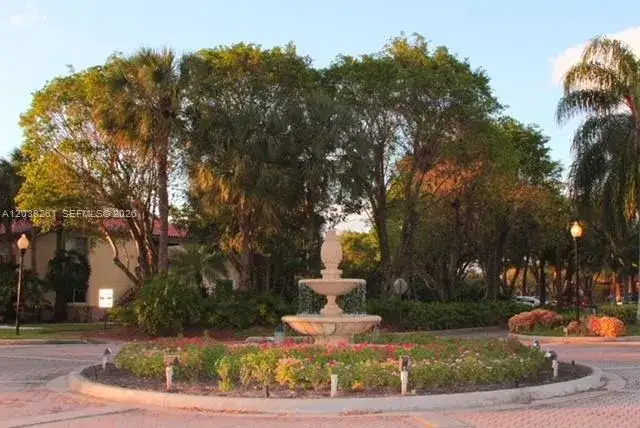 10749 Cleary Blvd # 206, Plantation FL 33324 photo 3