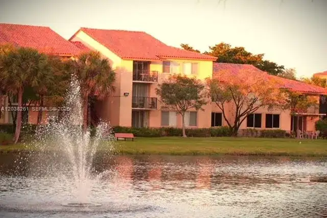10749 Cleary Blvd # 206, Plantation FL 33324 photo 4