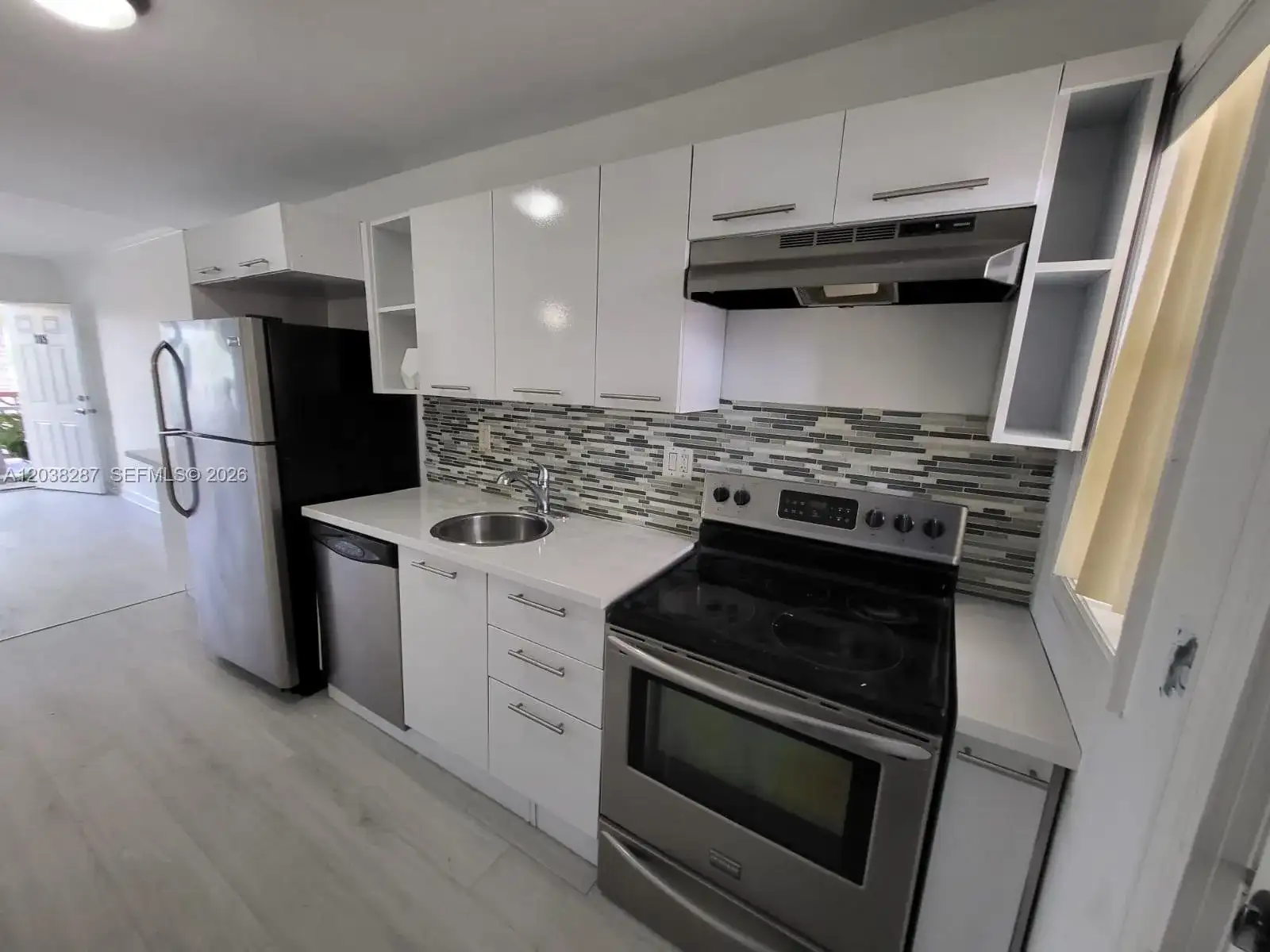 1450 NE 170th St # 305, North Miami Beach FL 33162 photo 3