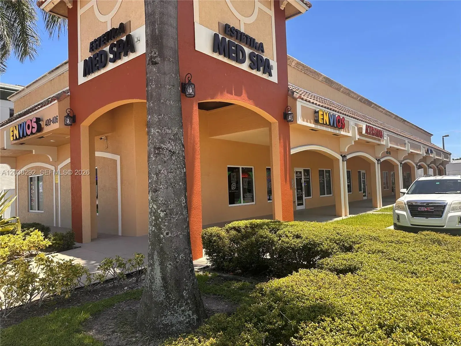 408 E Hallandale Beach Blvd, Hallandale Beach FL 33009