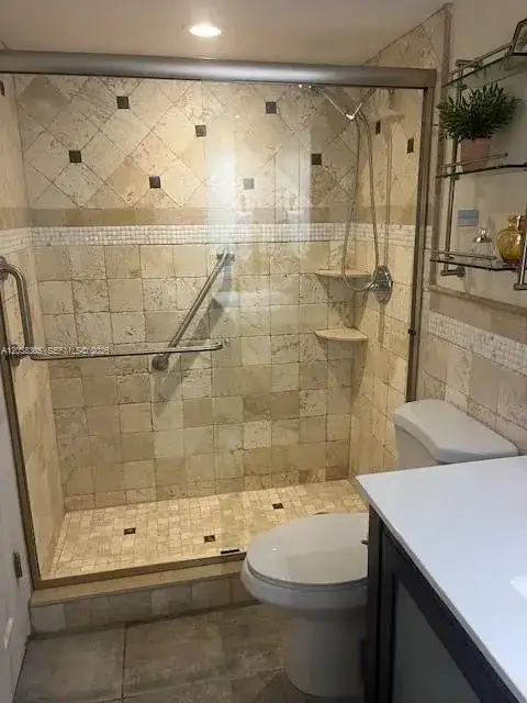 1160 Hillsboro Mile # 204, Hillsboro Beach FL 33062 photo 5