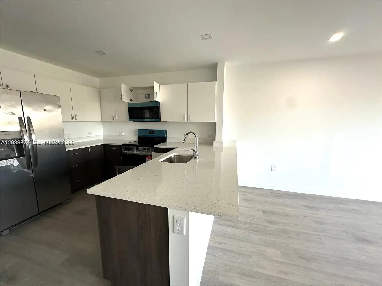 20 NE 19th Ave # 213, Pompano Beach FL 33060 photo 3