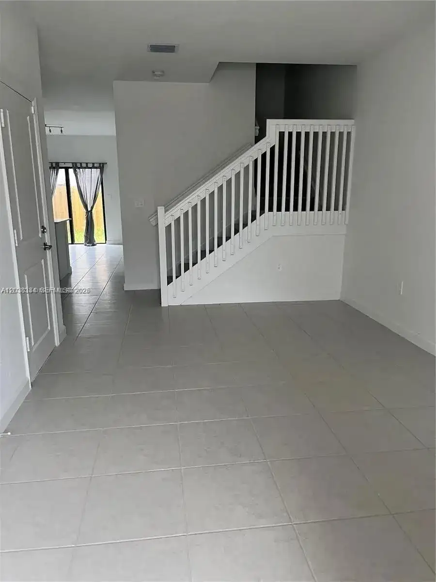 11935 SW 246th Ter, Miami FL 33032 photo 5