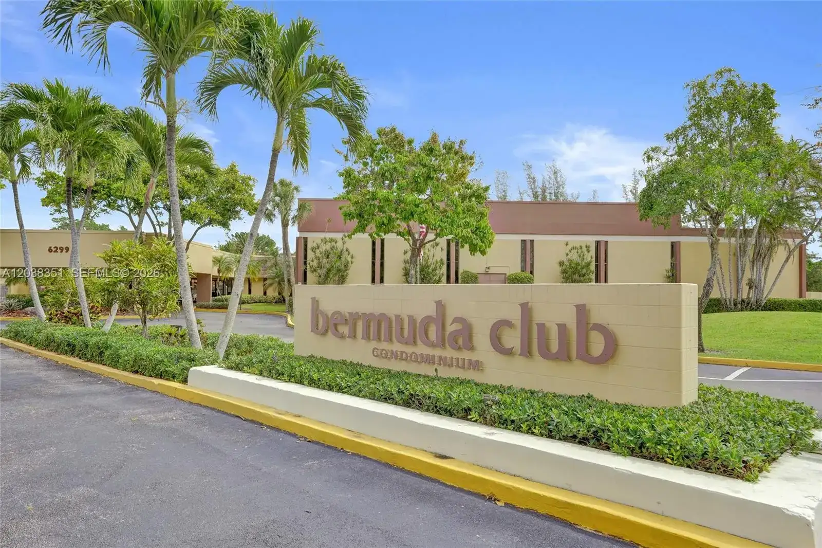 5961 NW 61st Ave # 310, Tamarac FL 33319 photo 2