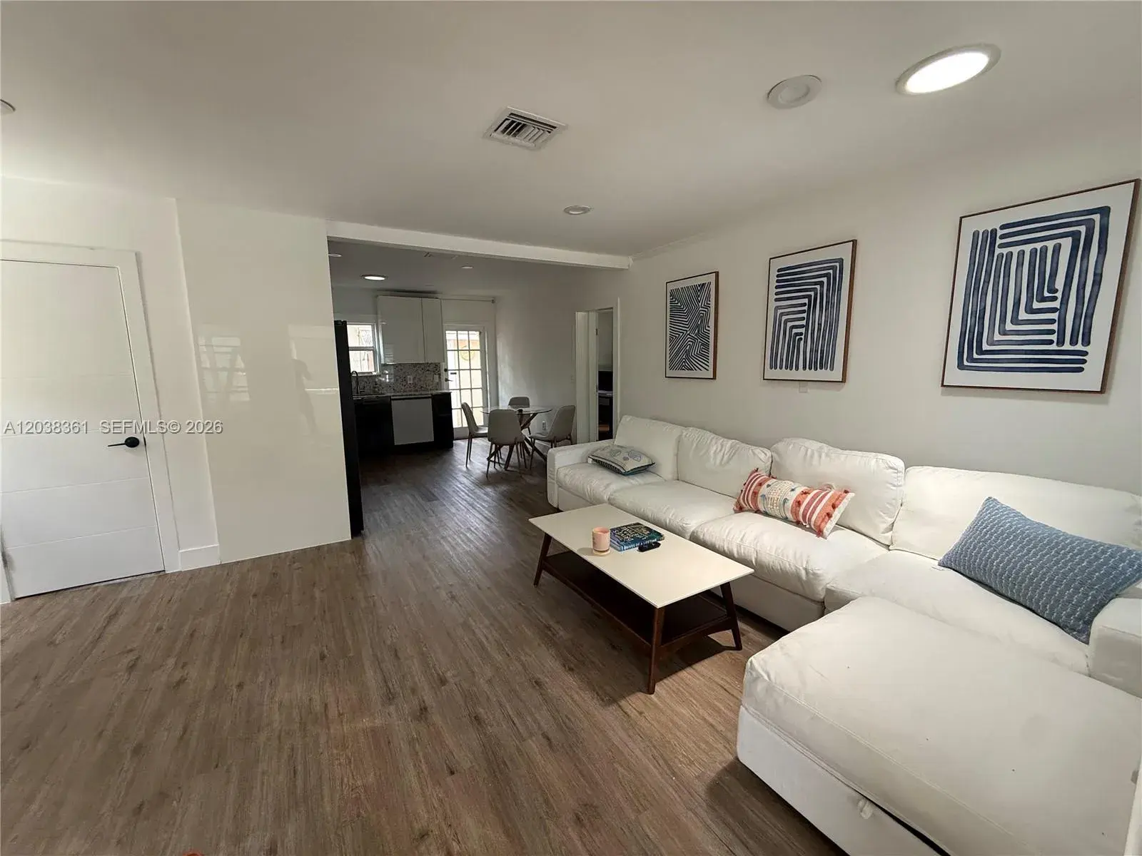 1719 Hayes St, Hollywood FL 33020