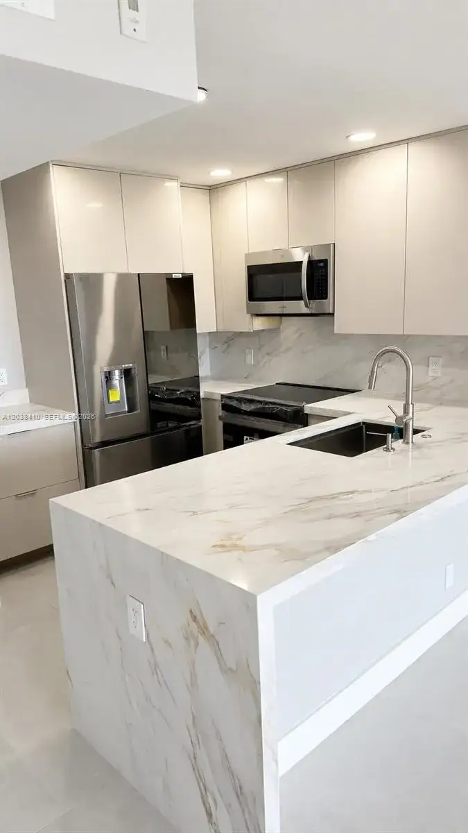 20379 W Country Club Dr # 1437, Aventura FL 33180