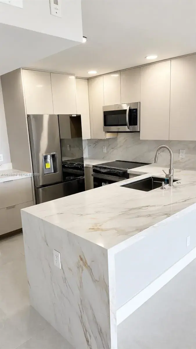 20379 W Country Club Dr # 1437, Aventura FL 33180