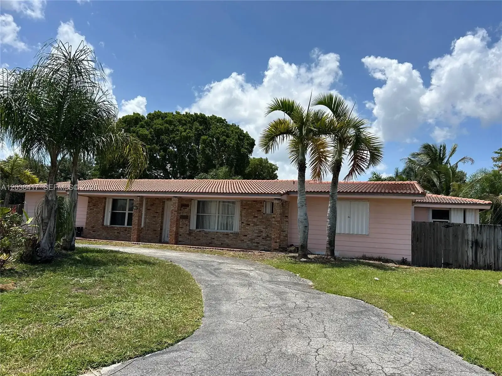 8385 SW 105th St, Miami FL 33156