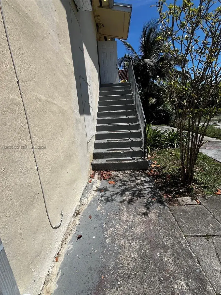 5926 Wiley St # 3, Hollywood FL 33023