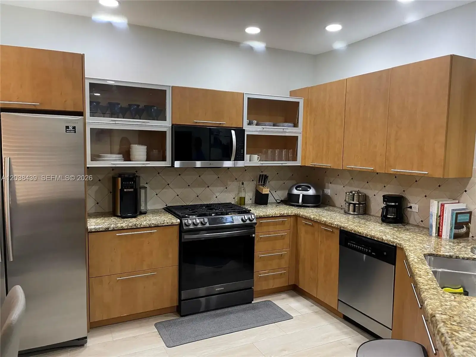 2900 NW 125th Ave # 107, Sunrise FL 33323 photo 3