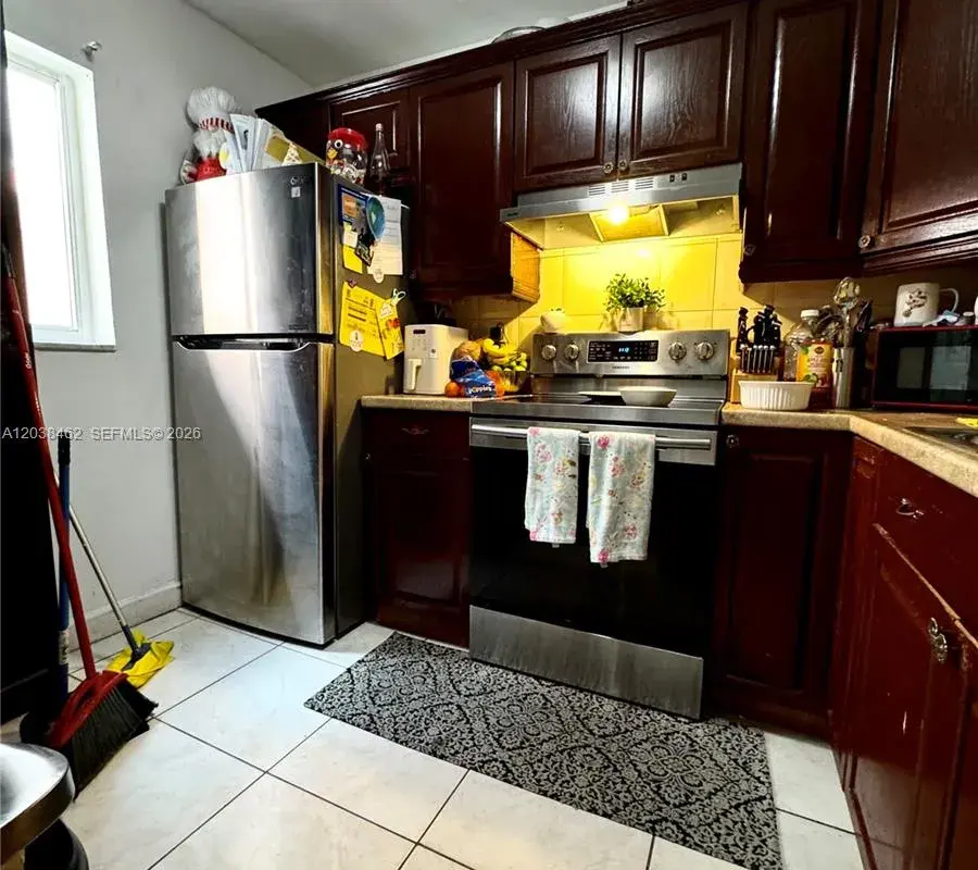 19729 SW 114th Ave # 250, Miami FL 33157