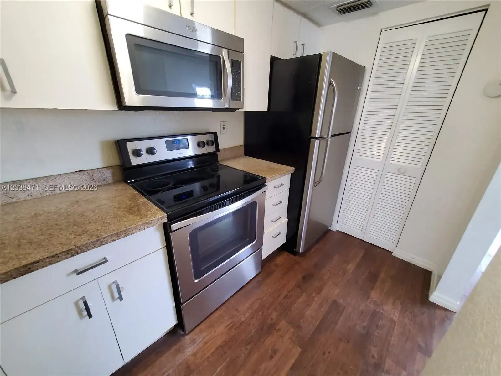 300 NW 84th Ter # 300, Miami FL 33150 photo 3