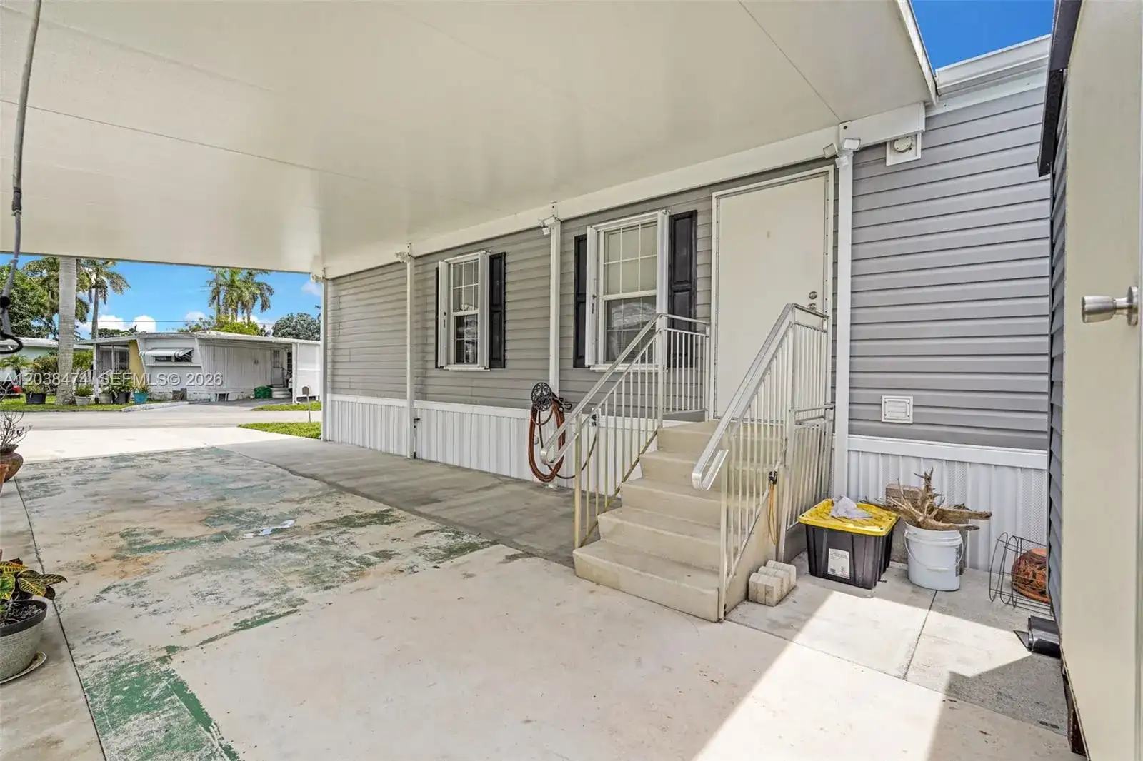 8709 SW 17th Ct, Davie FL 33324 photo 3
