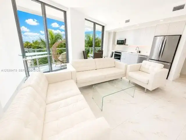 2000 Metropica Way # 304, Sunrise FL 33323 photo 4