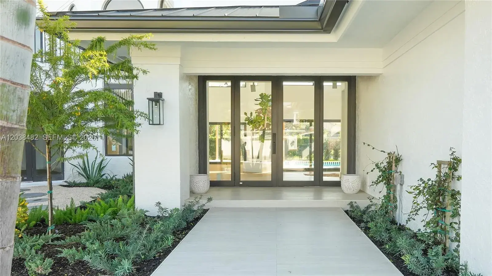 7190 Valencia Dr, Boca Raton FL 33433
