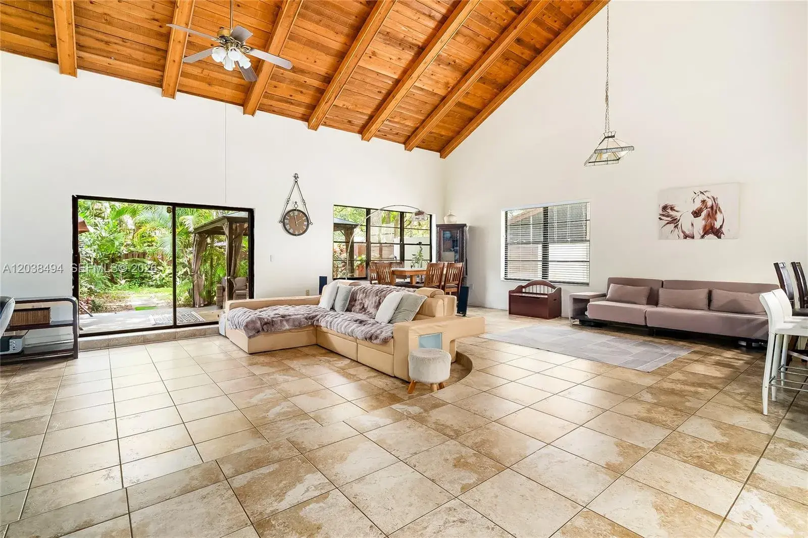 3340 Oak Dr, Hollywood FL 33021