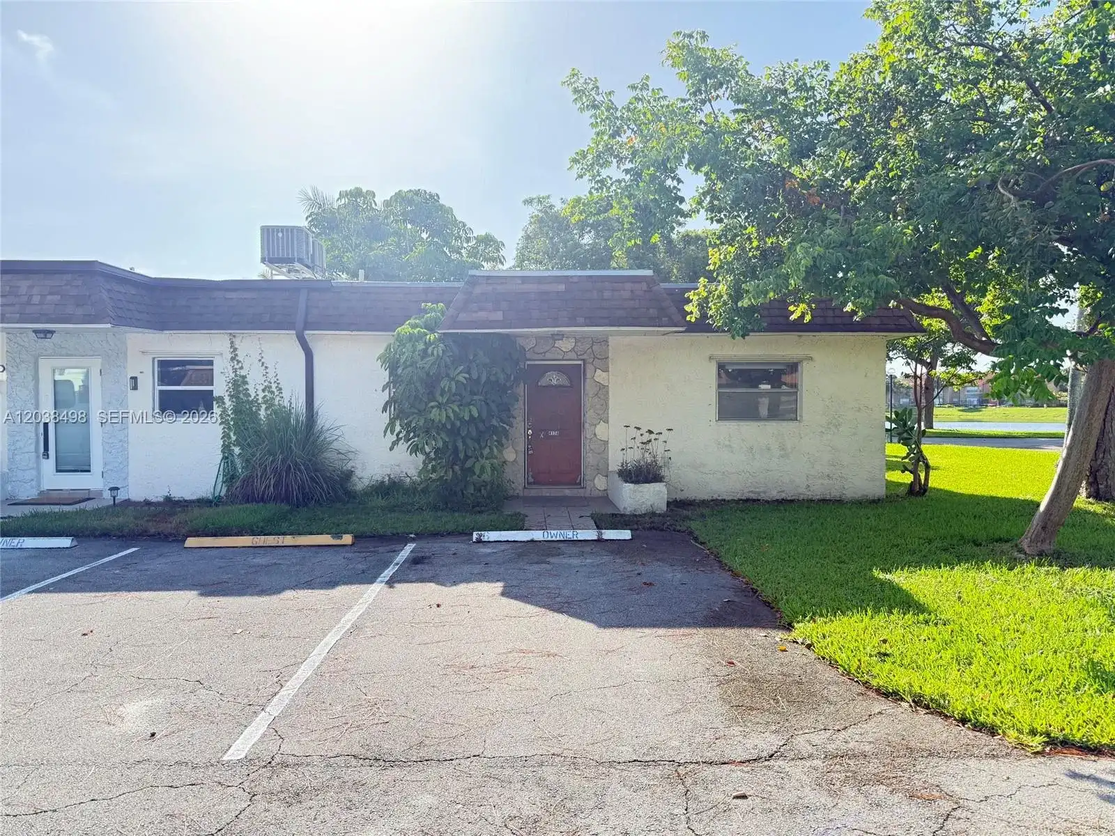417 SW Natura Ave # A, Deerfield Beach FL 33441