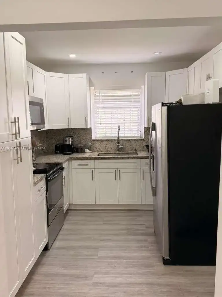 2920 SW 15th St, Miami FL 33145 photo 4