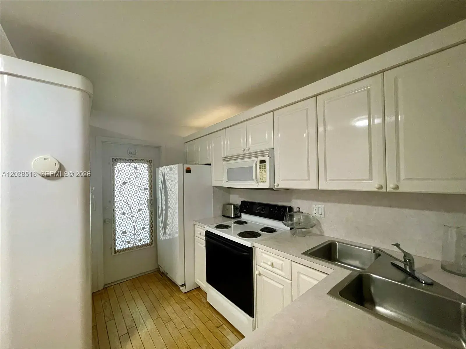 450 Paradise Isle Blvd # 205, Hallandale Beach FL 33009