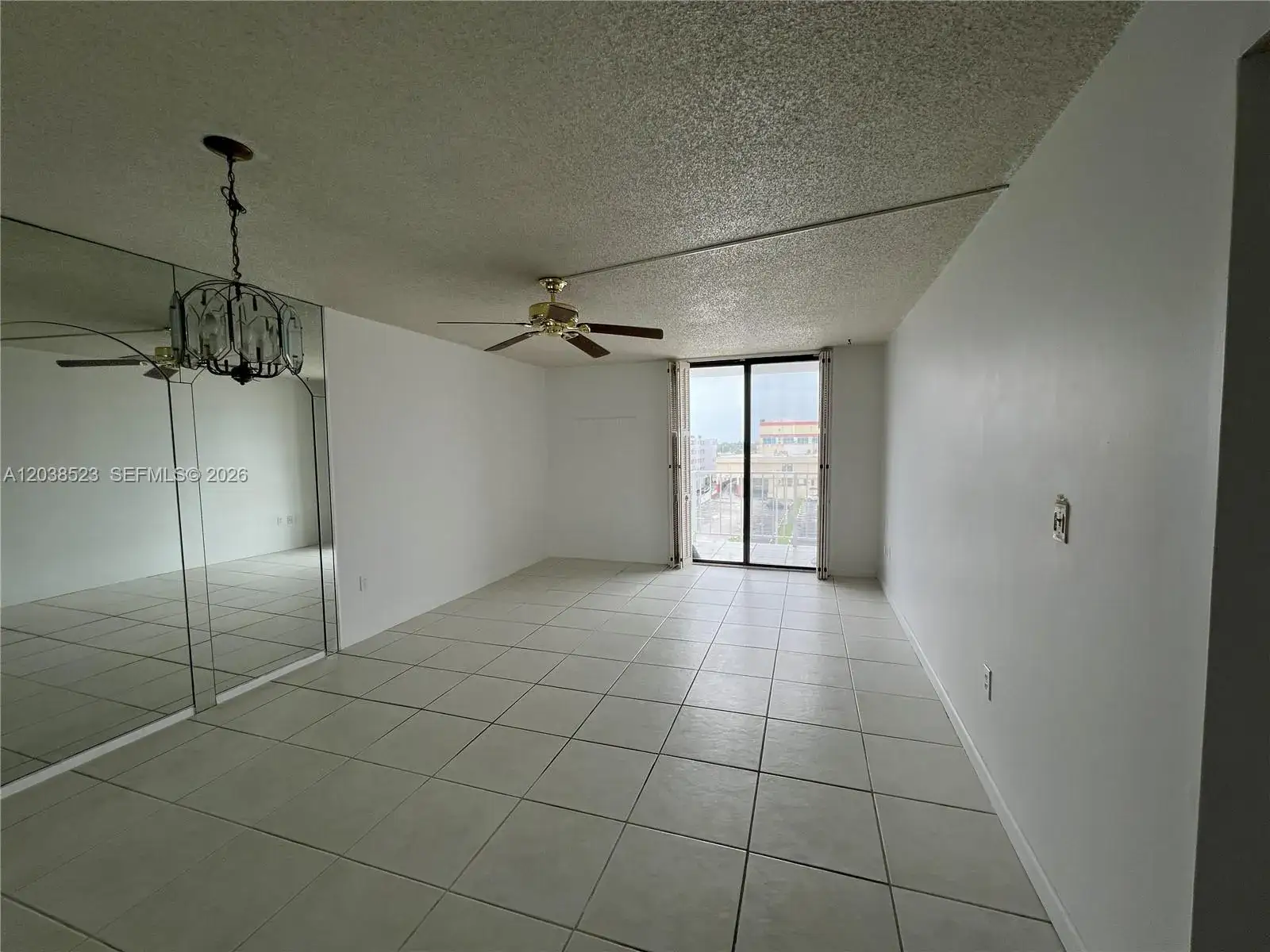 920 NE 169th St # 504, North Miami Beach FL 33162