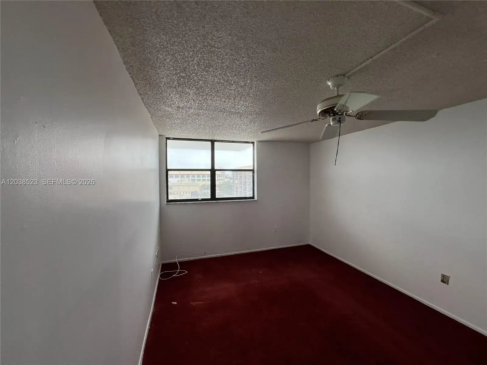 920 NE 169th St # 504, North Miami Beach FL 33162 photo 4