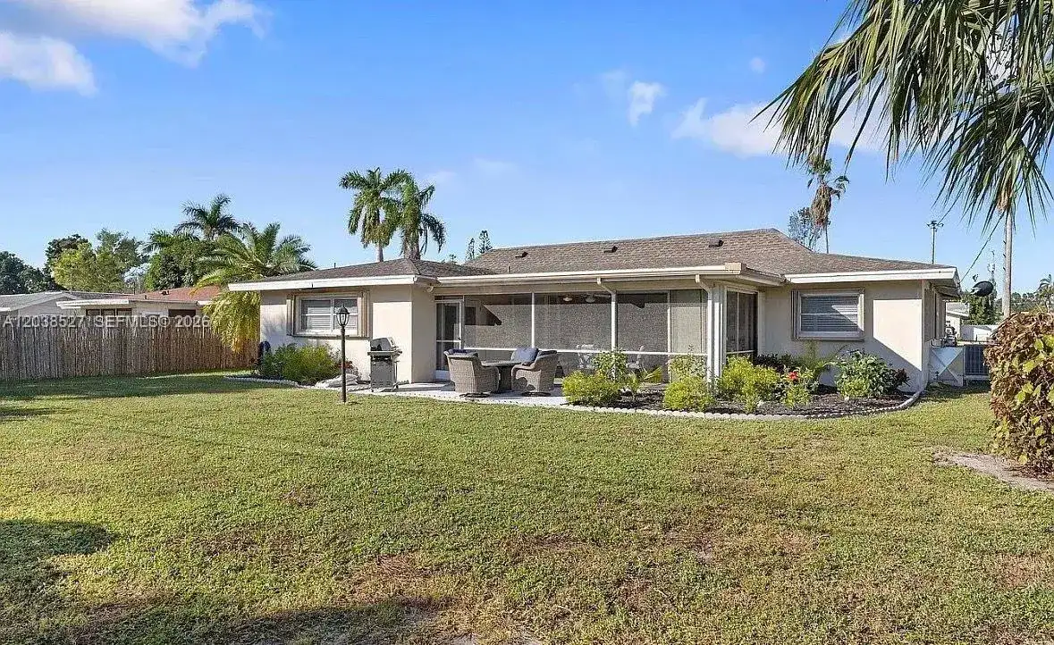 2623 SE 17 AVE # 2623, Cape Coral FL 33904 photo 2