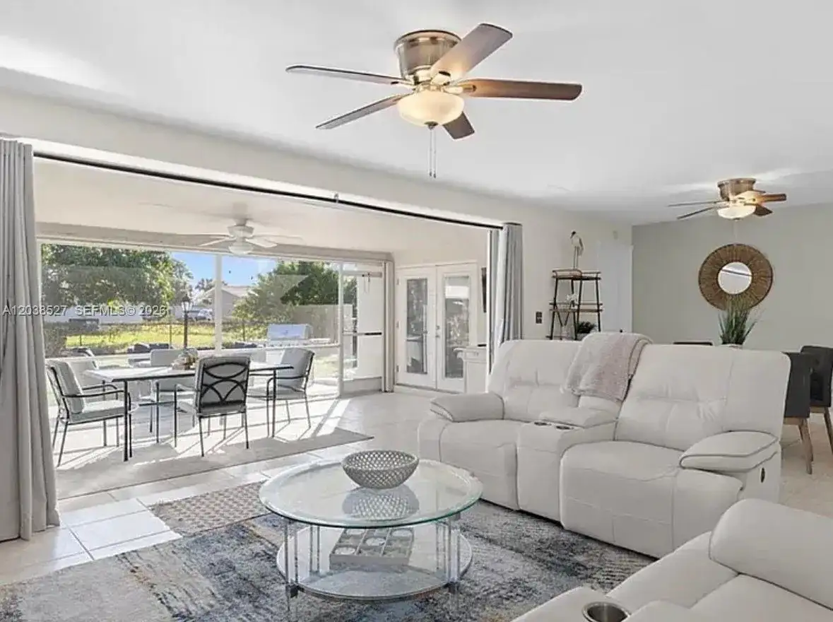 2623 SE 17 AVE # 2623, Cape Coral FL 33904 photo 3