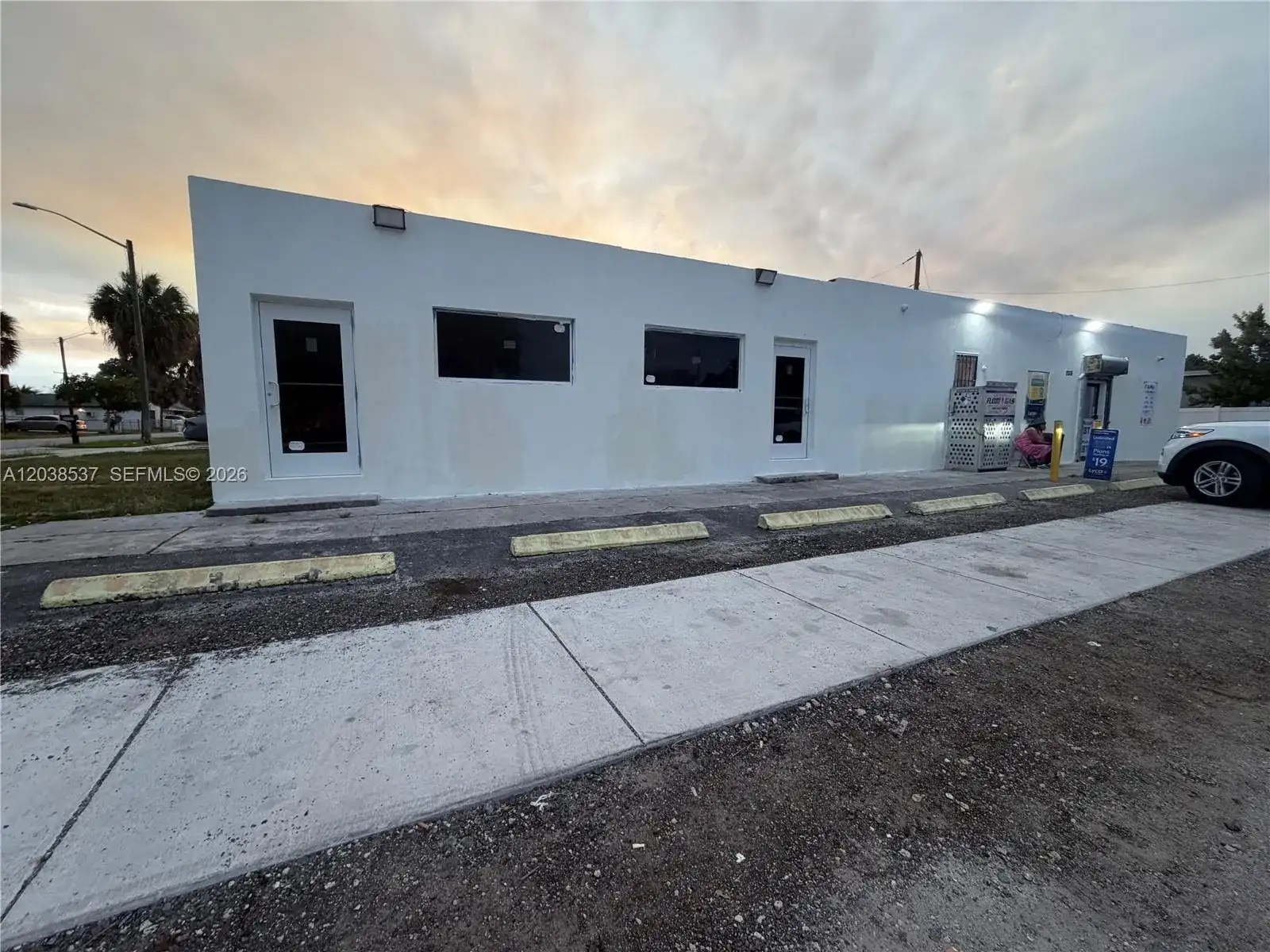 2910 N 22nd Ave, Hollywood FL 33020