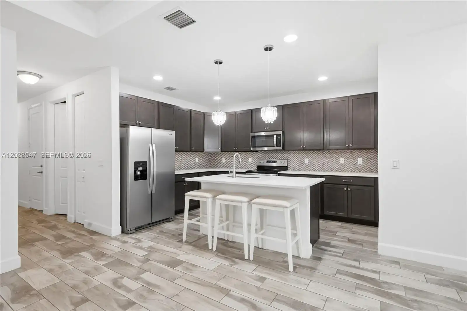 3384 NW 5th St, Pompano Beach FL 33069 photo 4