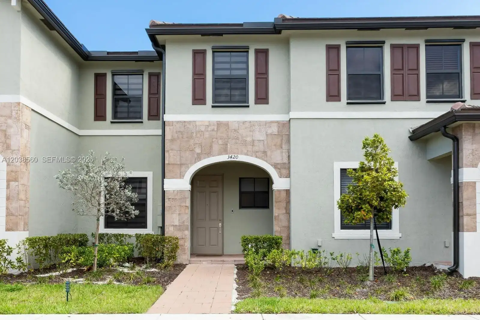 3420 W 111th Pl, Hialeah FL 33018