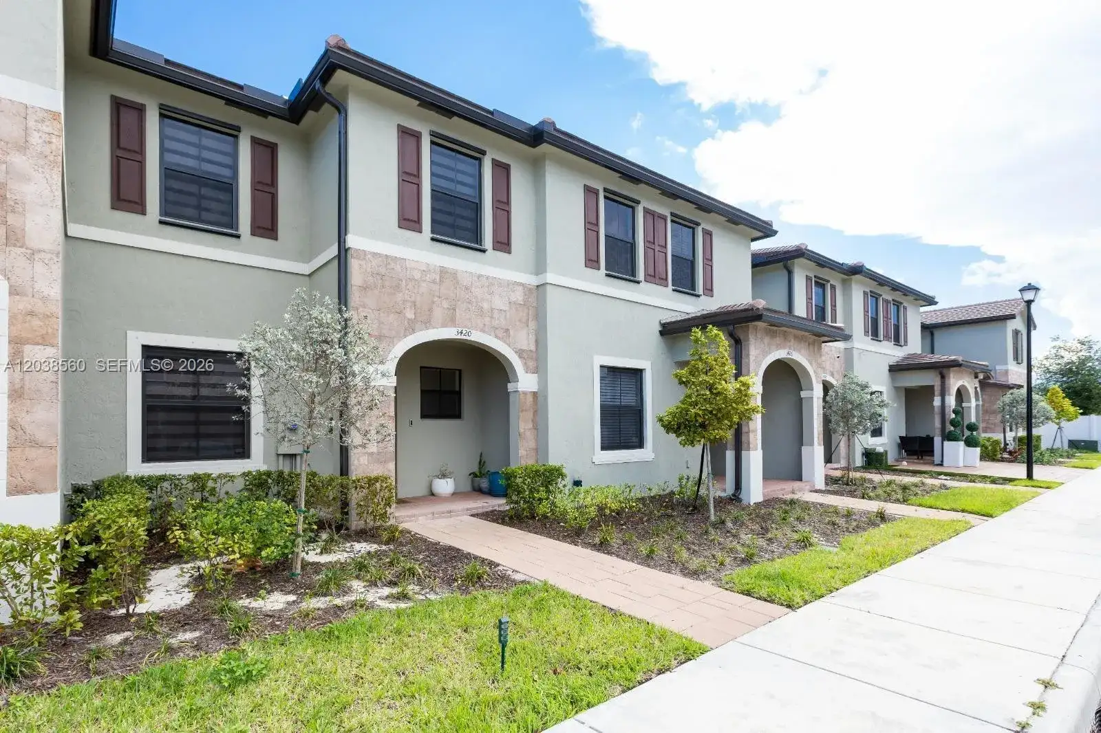 3420 W 111th Pl, Hialeah FL 33018 photo 2