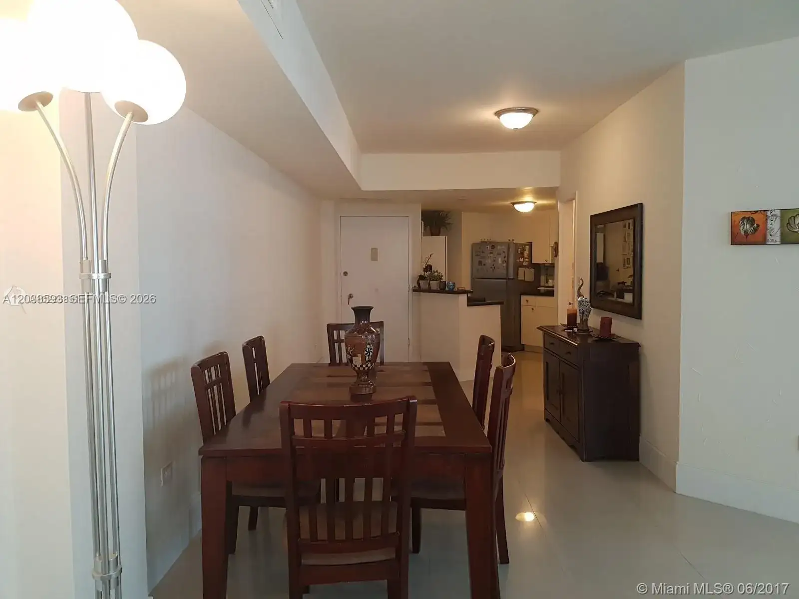 801 Brickell Bay Dr # 765, Miami FL 33131 photo 2