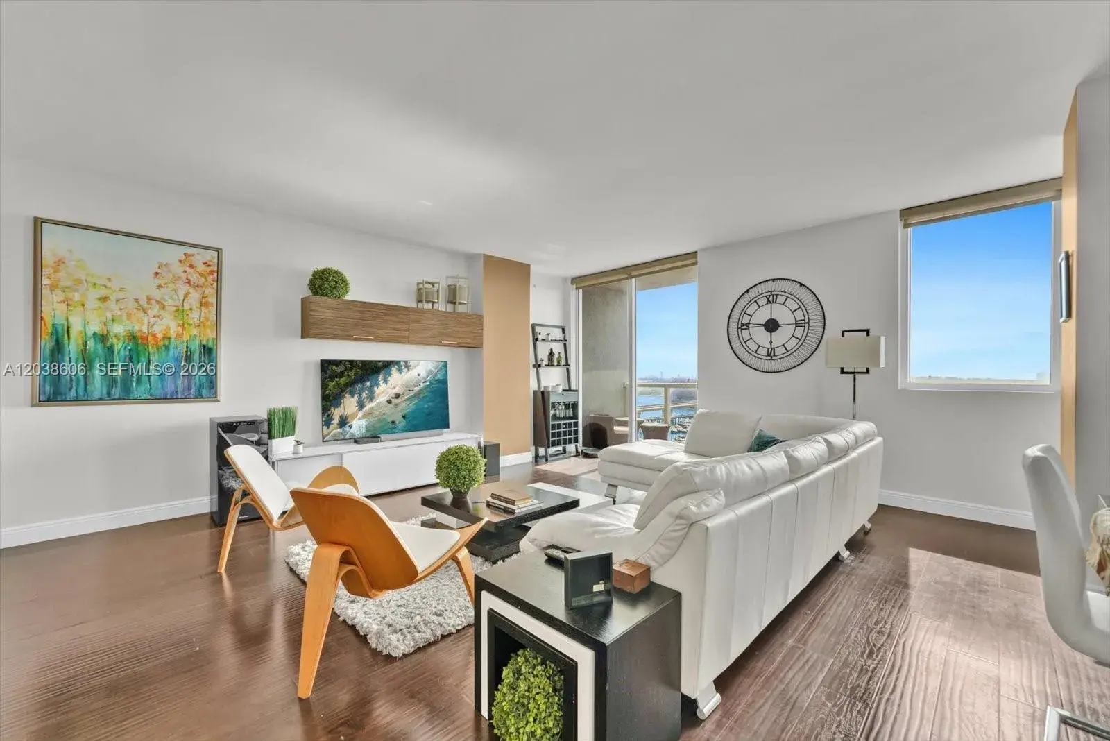 244 Biscayne Blvd # 1803, Miami FL 33132