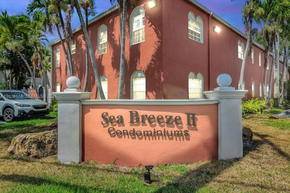 1405 Miami Rd # 7, Fort Lauderdale FL 33316