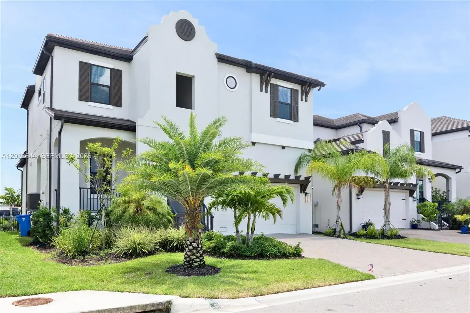 1112 Seagrape Drive, Other City - In The State Of Florida FL 33570 photo 3
