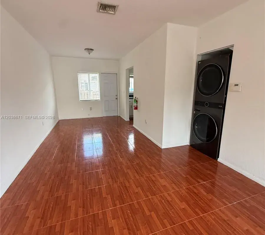 481 NW 84th Ln # 481, Miami FL 33150