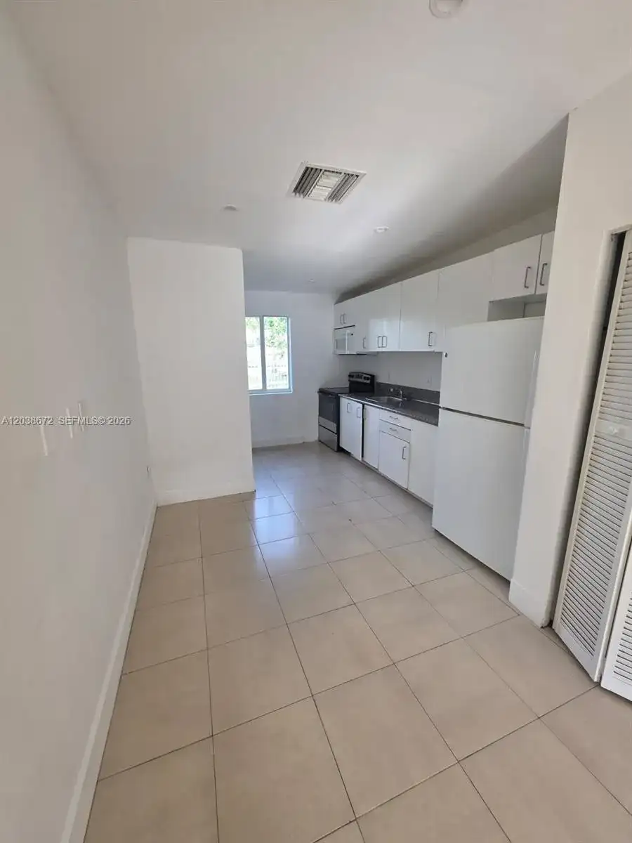 4729 NW 15th Ave # 4727, Miami FL 33142 photo 3