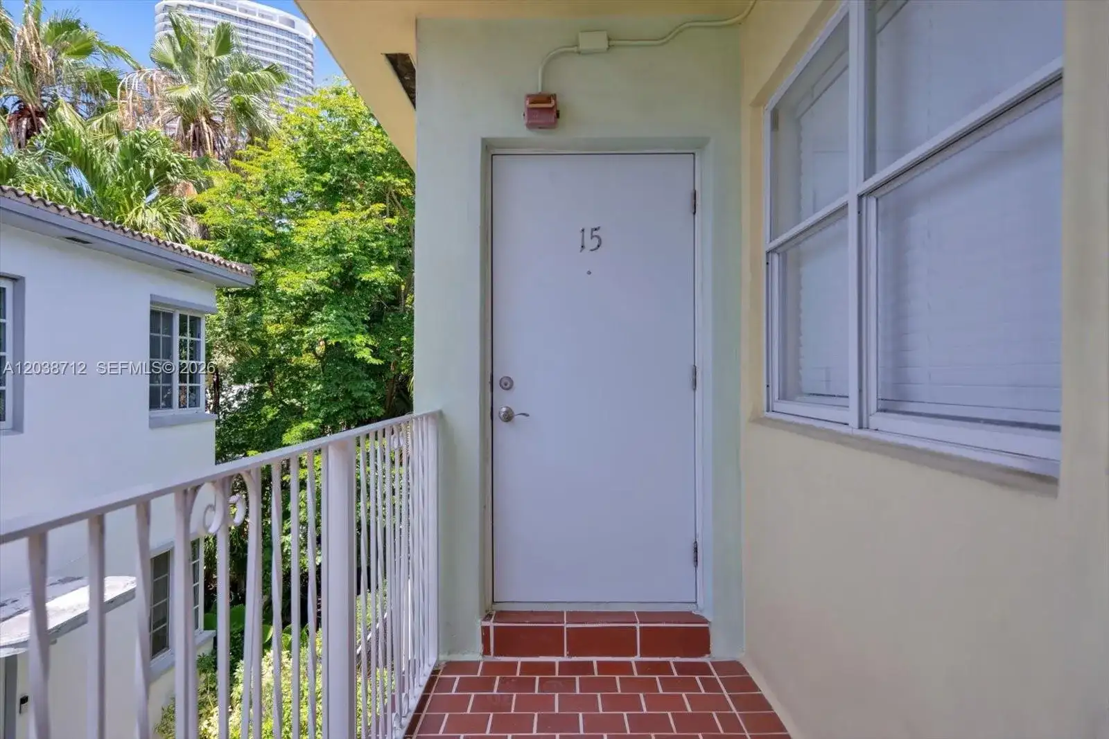 653 Michigan AV # 15, Miami Beach FL 33139 photo 4
