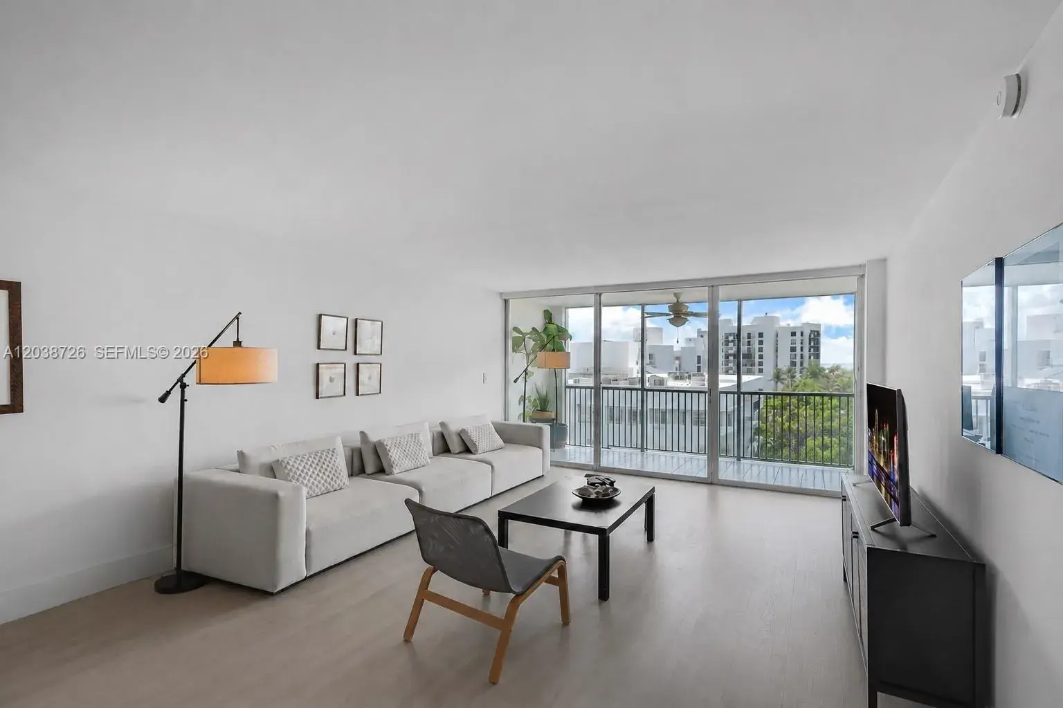 150 Ocean Lane Dr # 7C, Key Biscayne FL 33149
