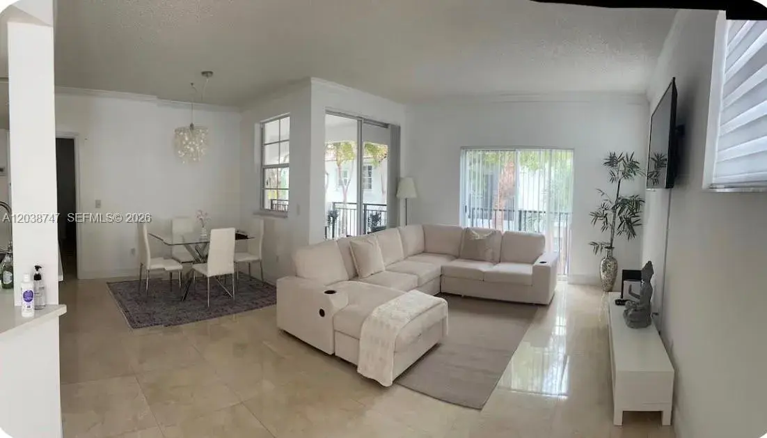 3125 NE 184th St # 1305, Aventura FL 33160