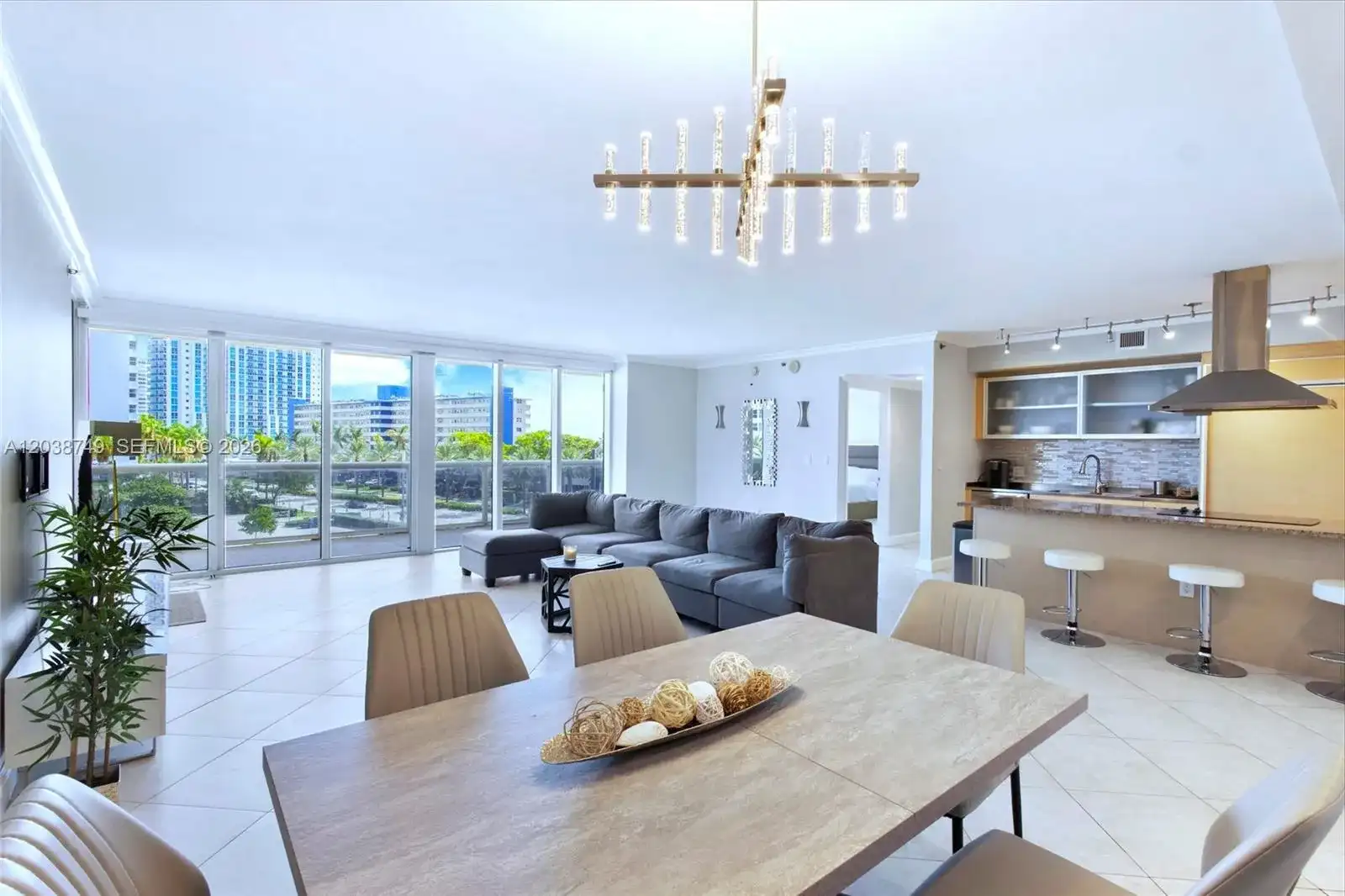 1850 S Ocean Dr # 405, Hallandale Beach FL 33009