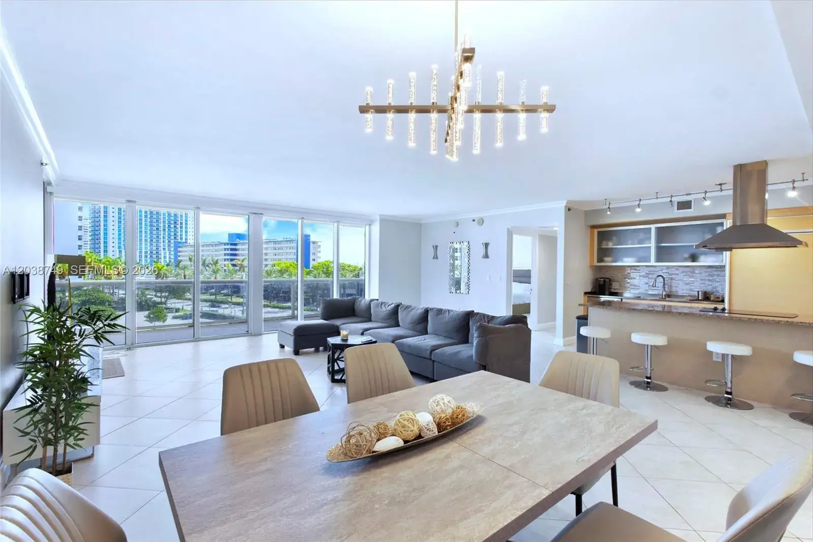 1850 S Ocean Dr # 405, Hallandale Beach FL 33009