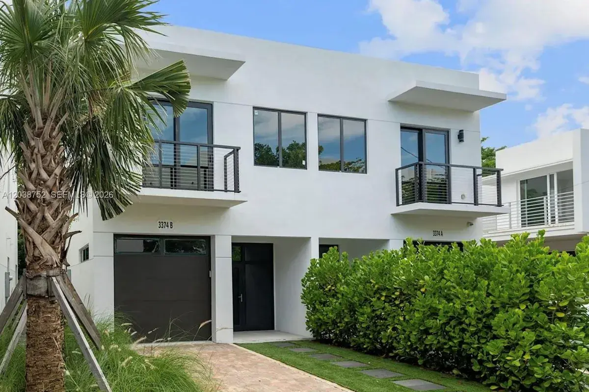 3374 Perry Frow Dr # B, Miami FL 33133