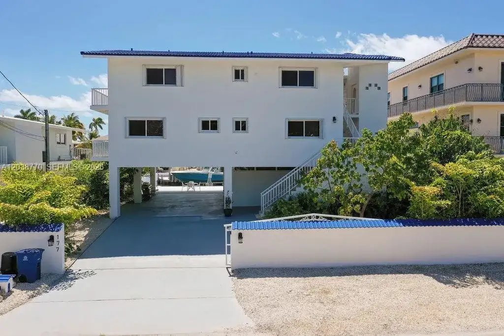 177 Lorelane Pl, Key Largo FL 33037 photo 2