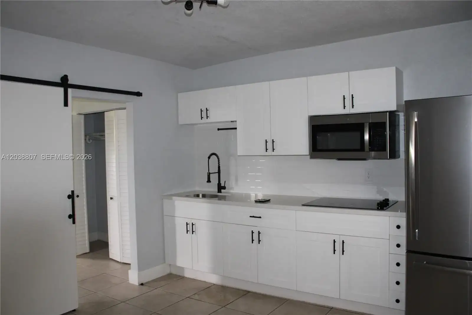 3825 SW 88 COURT # B, Miami FL 33165 photo 2