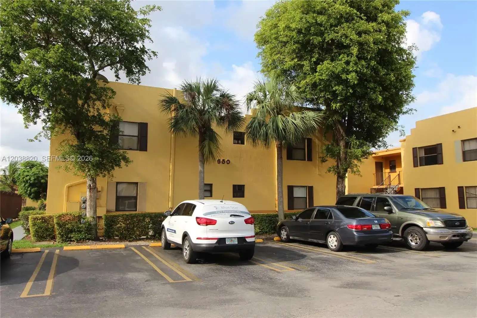 650 NW 114th Ave # 202, Sweetwater FL 33172