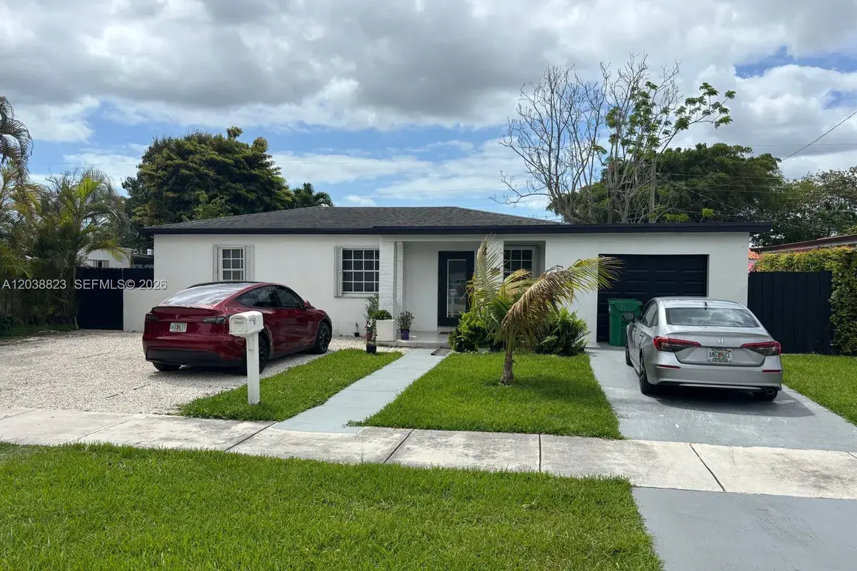 7390 SW 30th Ter, Miami FL 33155