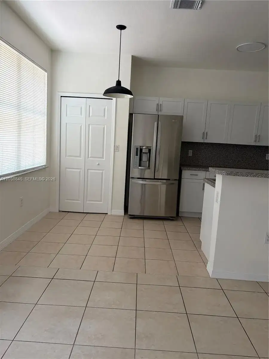 12393 SW 124th Ter, Miami FL 33186 photo 4