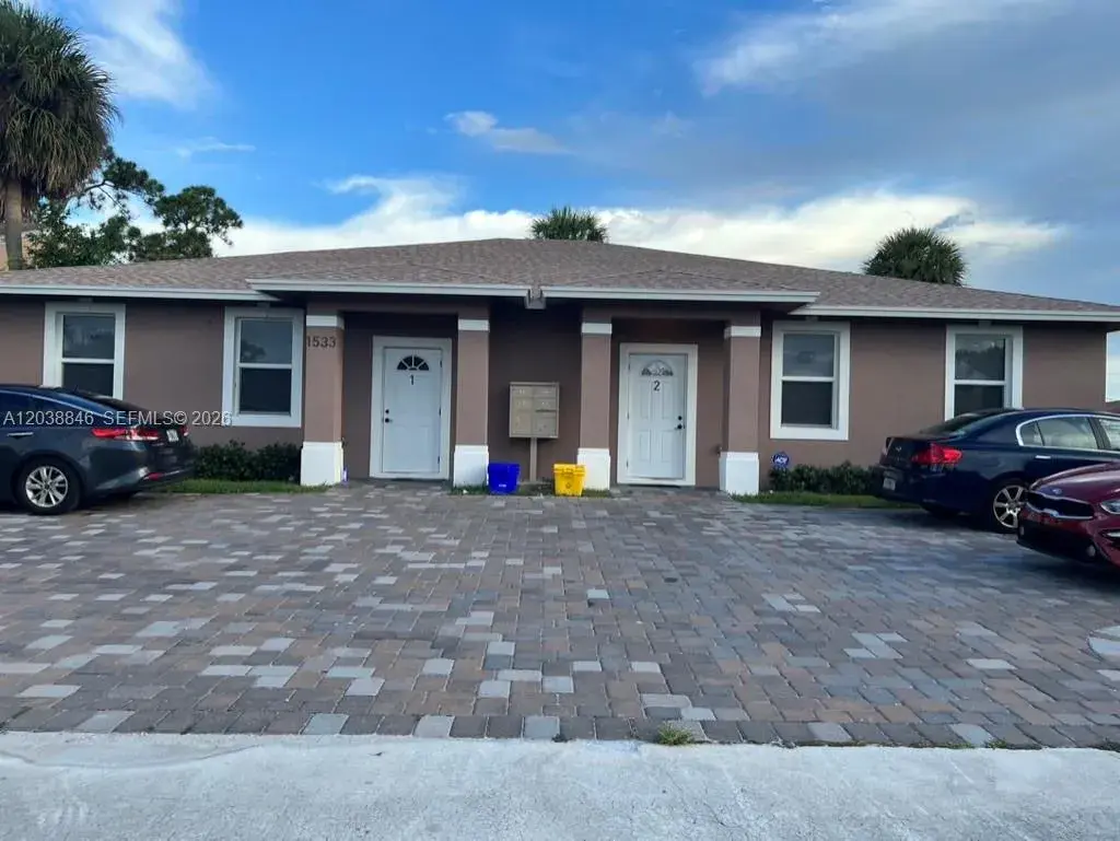 1533 W 26th Ct # 2b, Riviera Beach FL 33404 photo 2