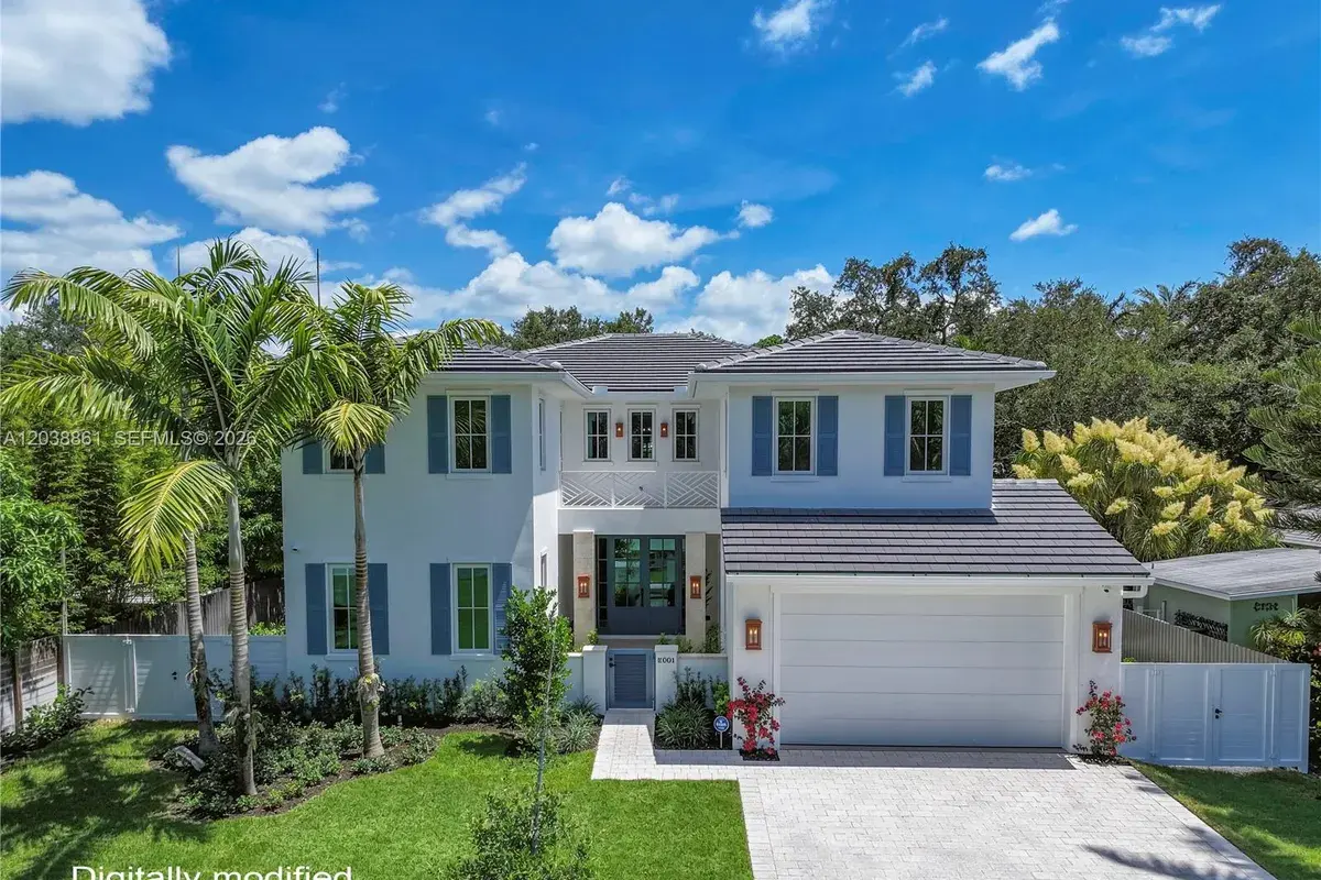 6751 SW 76th Ter, South Miami FL 33143